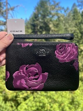 COACH Corner Zip Wristlet in Purple Rose Floral Print CCJ70 NWT AUTHENTIC